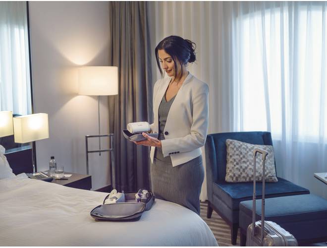 瑞思邁迷你(nǐ)AirMini AutoSet全自(zì)動旅行(xíng)便攜式CPAP呼吸機(jī)